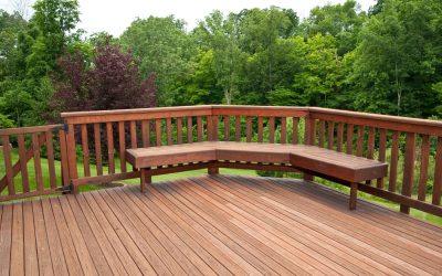 Maximizing Outdoor Spaces: The Importance of Hiring a Professional Deck Builder
